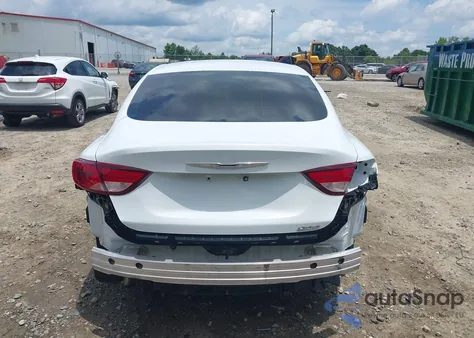 2015 Chrysler 200 Limited z USA, uszkodzony, nr VIN 1C3CCCAB5FN712607